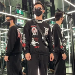 Nuvora Fit Sales 7 Loiter Hydra Multi Logo Crewneck Black