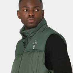 Saint Morta Kingdom Puffer Vest Dark Green 19 Saint Morta Kingdom Puffer Vest Dark Green -Nuvora Fit Sales 02036104 YD009 mens 090