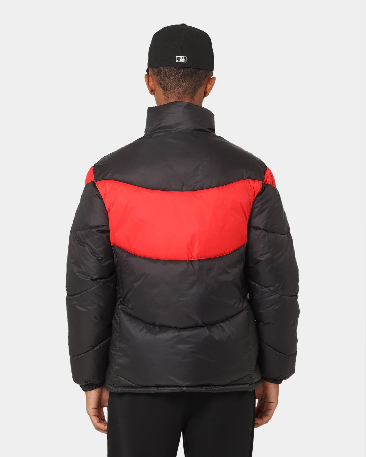 Carré Wave Puffer Jacket Black/Red 6 Carré Wave Puffer Jacket Black/Red - Image 4