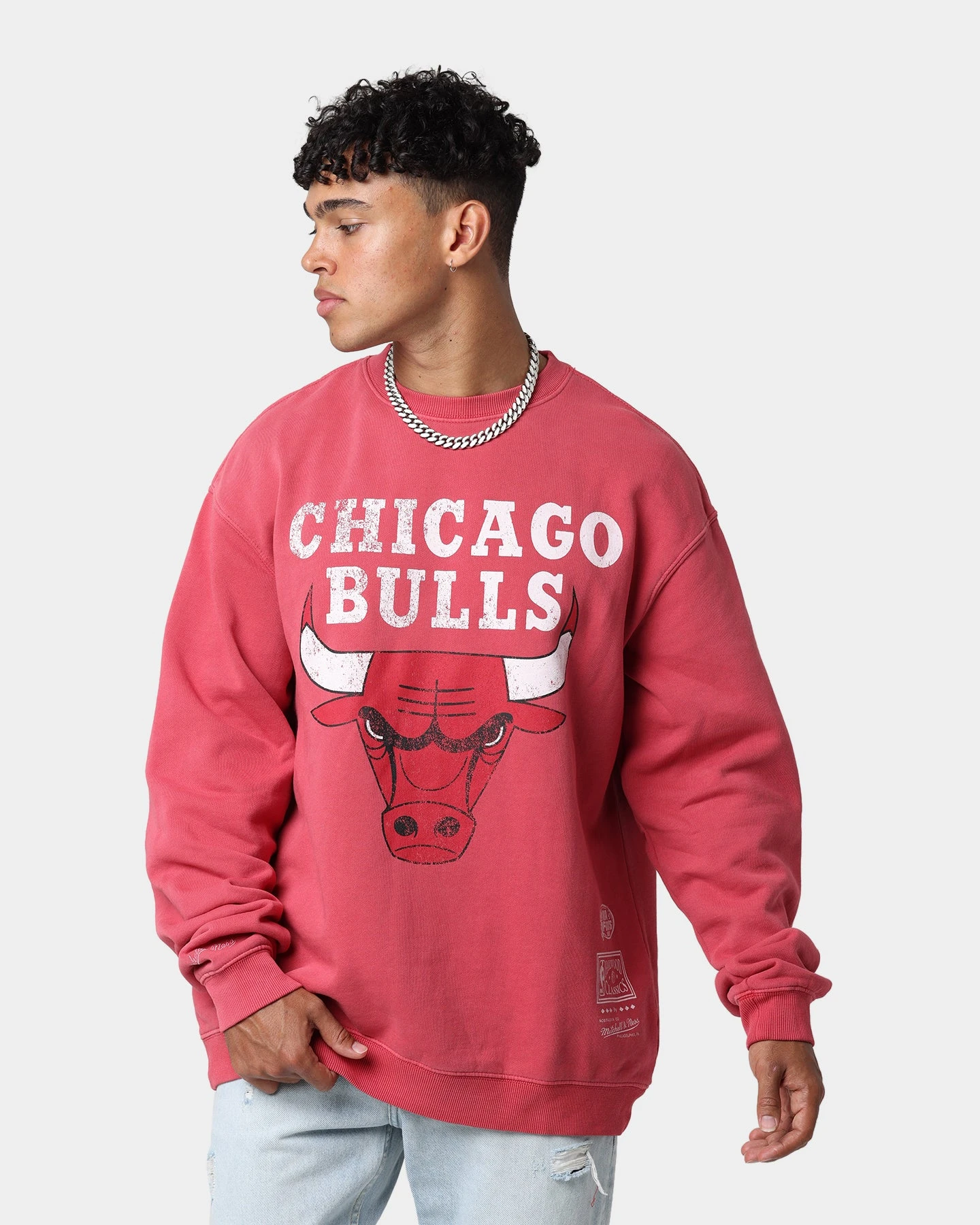 Mitchell & Ness Chicago Bulls Vintage HWC Big LG Crewneck Faded Red 3 Mitchell & Ness Chicago Bulls Vintage HWC Big LG Crewneck Faded Red