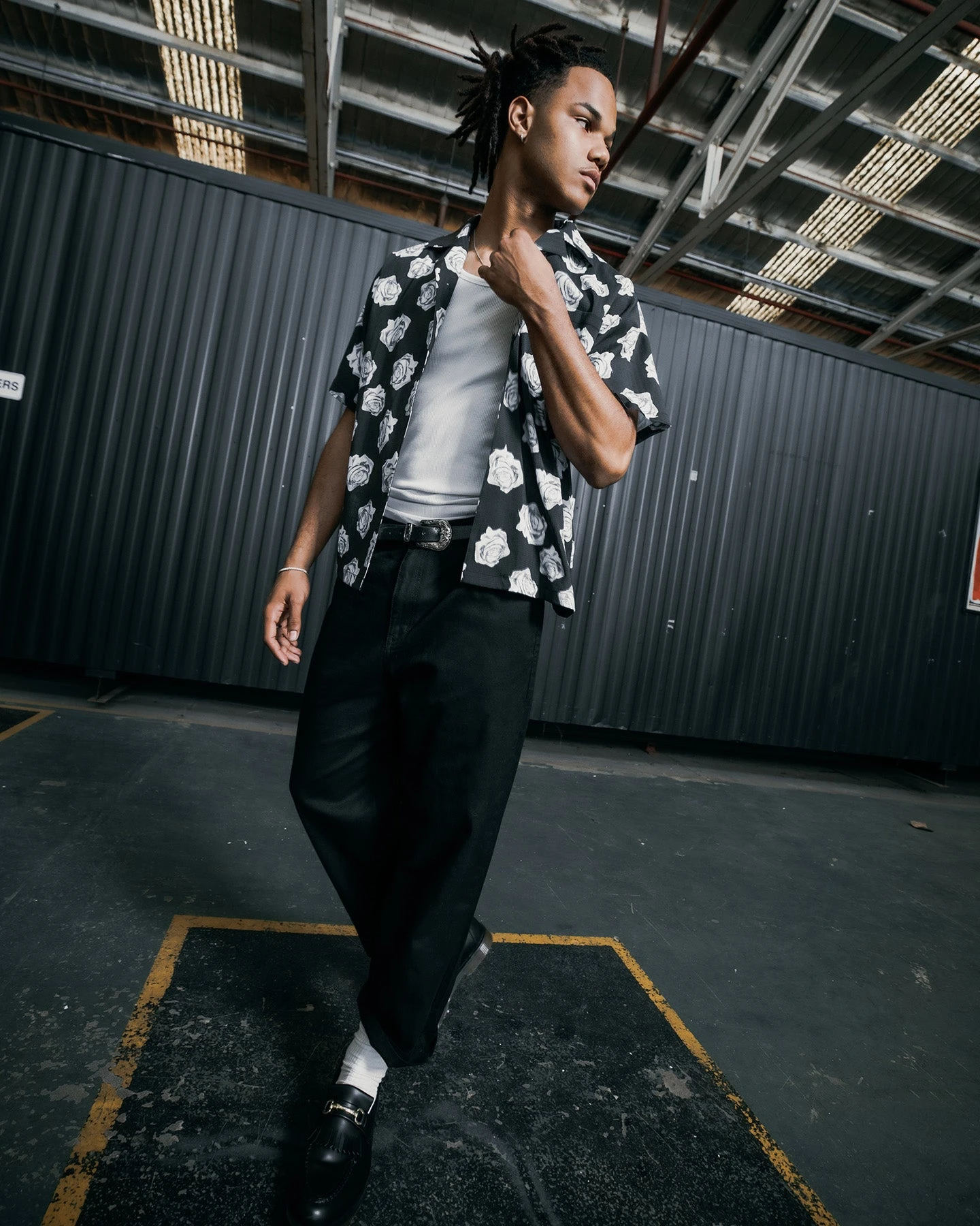 Saint Morta Vintage Rose Short Sleeve Shirt Black 3 Saint Morta Vintage Rose Short Sleeve Shirt Black