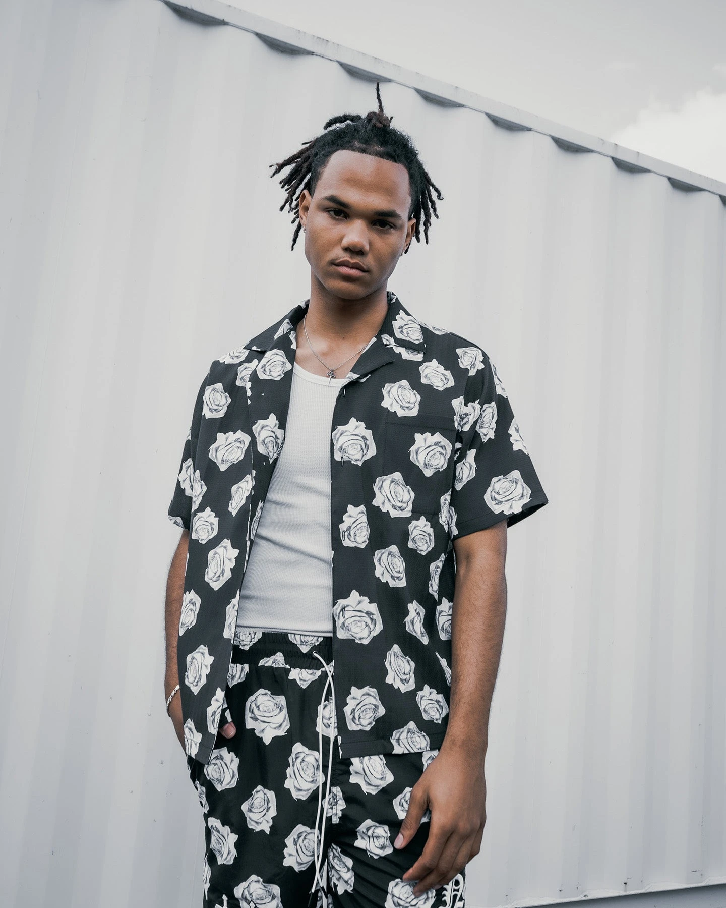 Saint Morta Vintage Rose Short Sleeve Shirt Black 4 Saint Morta Vintage Rose Short Sleeve Shirt Black - Image 2