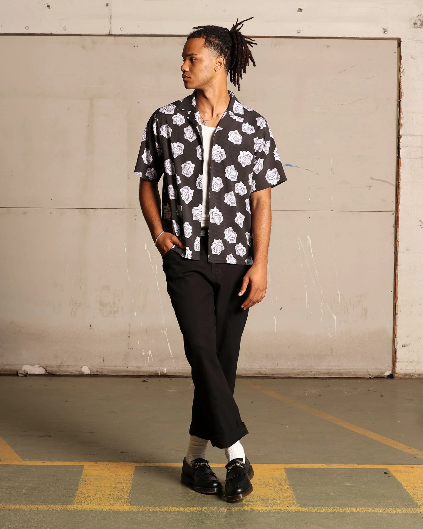 Saint Morta Vintage Rose Short Sleeve Shirt Black 6 Saint Morta Vintage Rose Short Sleeve Shirt Black - Image 4