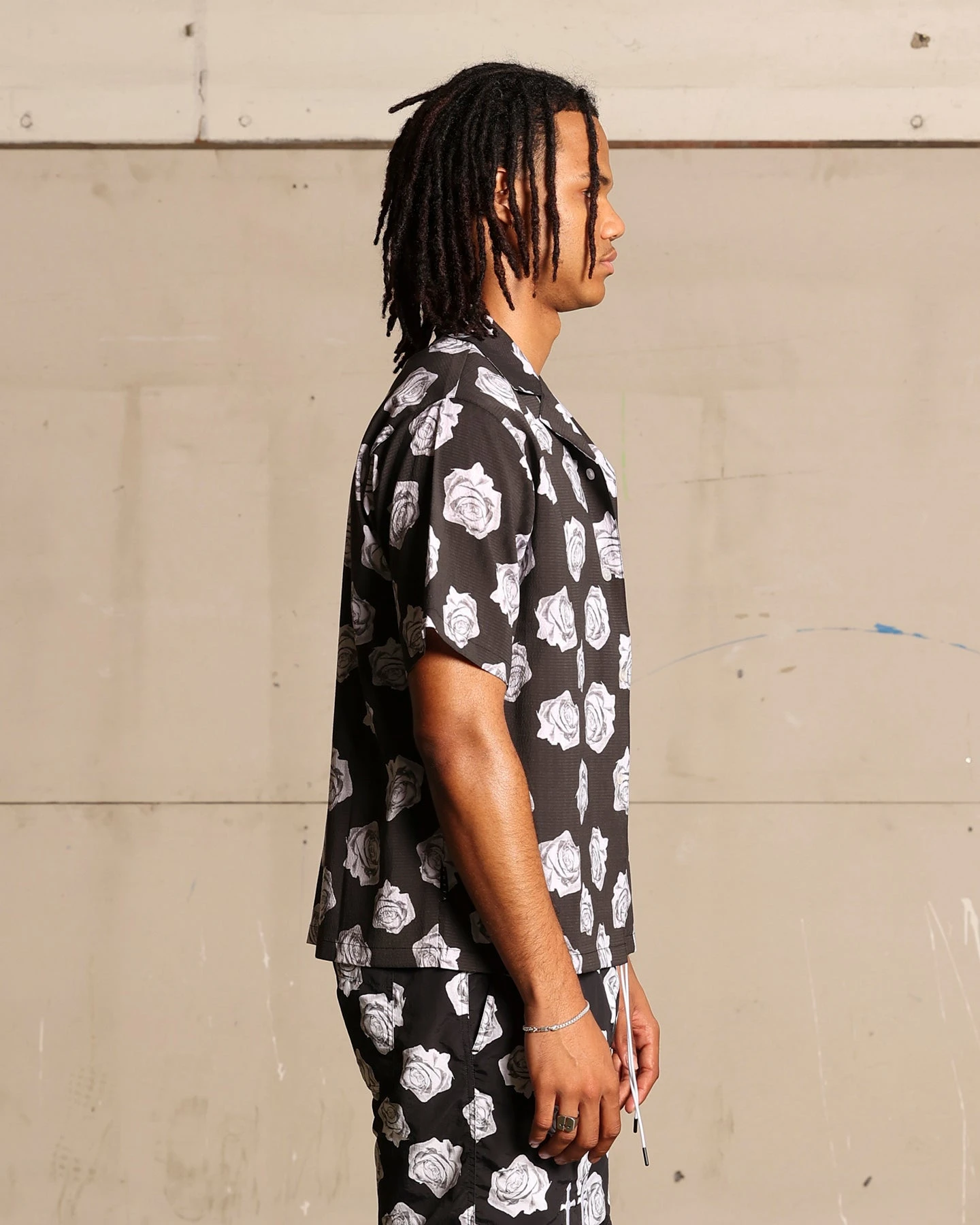 Saint Morta Vintage Rose Short Sleeve Shirt Black 9 Saint Morta Vintage Rose Short Sleeve Shirt Black - Image 7