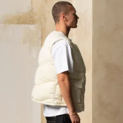 Carre Wave Puffer Vest Light Stone -Nuvora Fit Sales 02045322 YS584 mens 0005 scaled