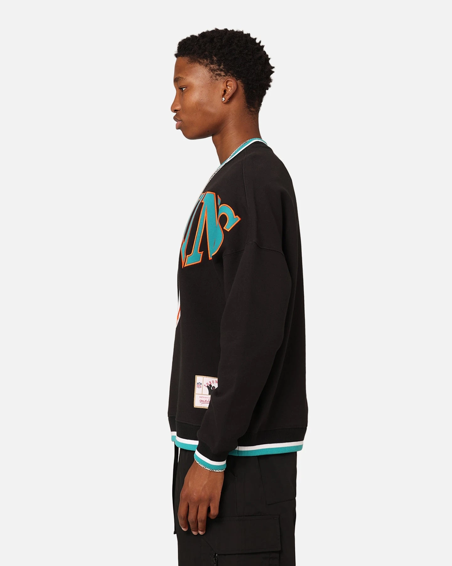 Mitchell & Ness Miami Dolphins Shooting Crew Black 8 Mitchell & Ness Miami Dolphins Shooting Crew Black - Image 6