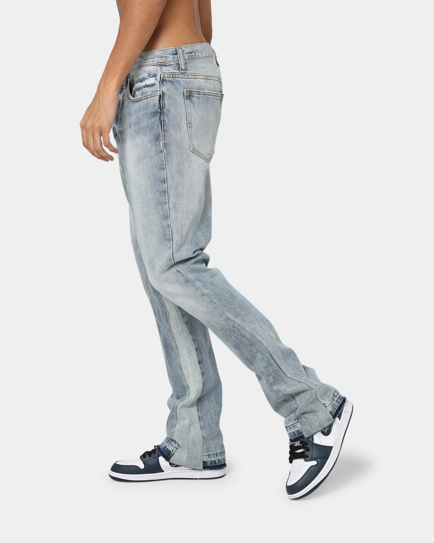 MNML B221 Flare Denim Jeans Blue 9 MNML B221 Flare Denim Jeans Blue - Image 7